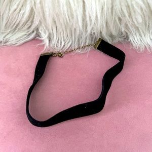 Black velvet choker